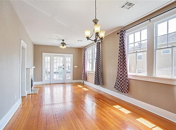 4th image of 3108 General Taylor St