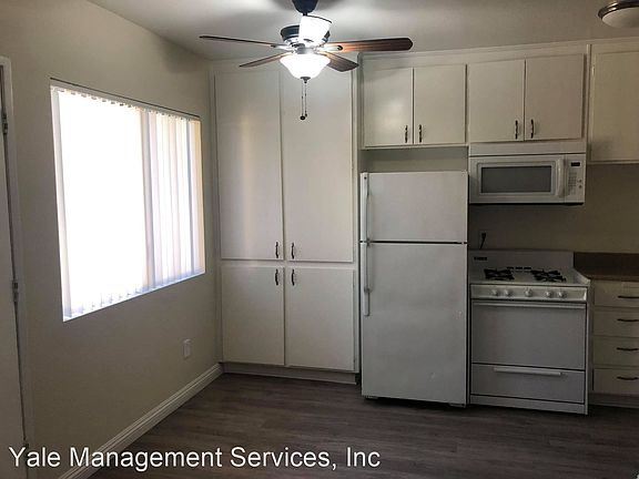 3rd image of 7123 Etiwanda Ave APT 16