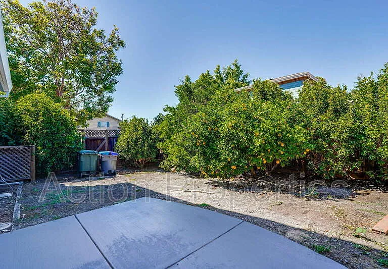 241 Granada Park Cir — Photo 29