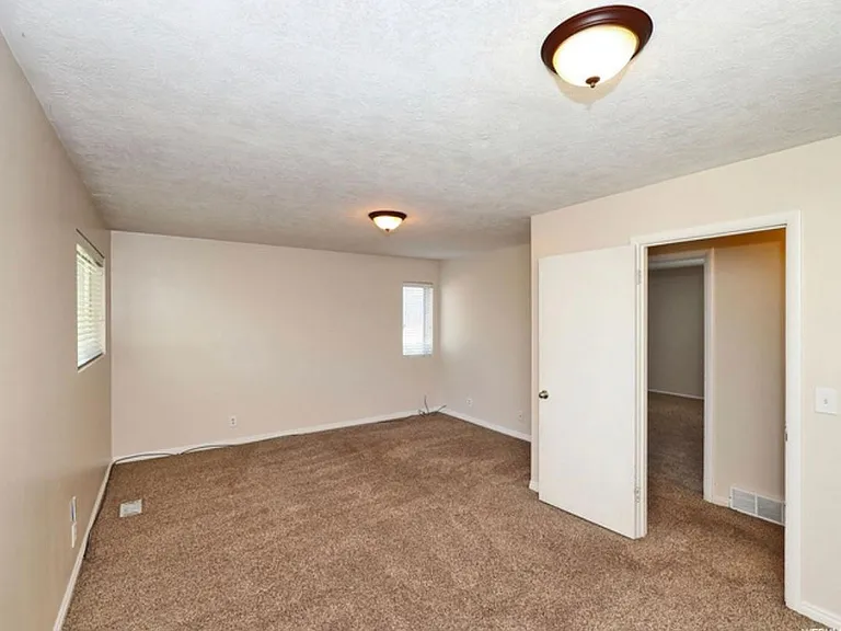 1891 E Zenda Way #B — Photo 18