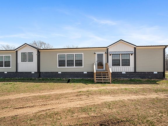 3rd image of 67 Lackey Rd