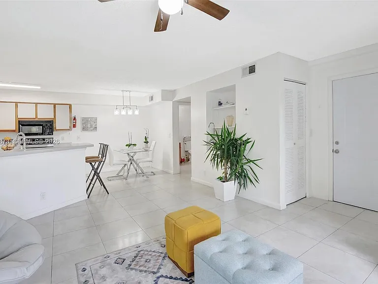 9999 Summerbreeze Dr #808 — Photo 4