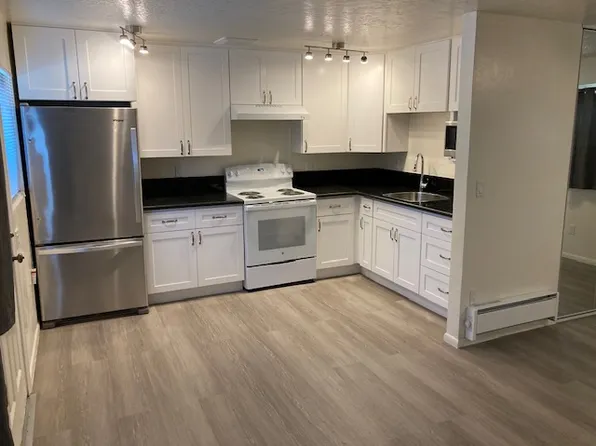 160 Park Pl APT 9, Santa Cruz, CA 95060