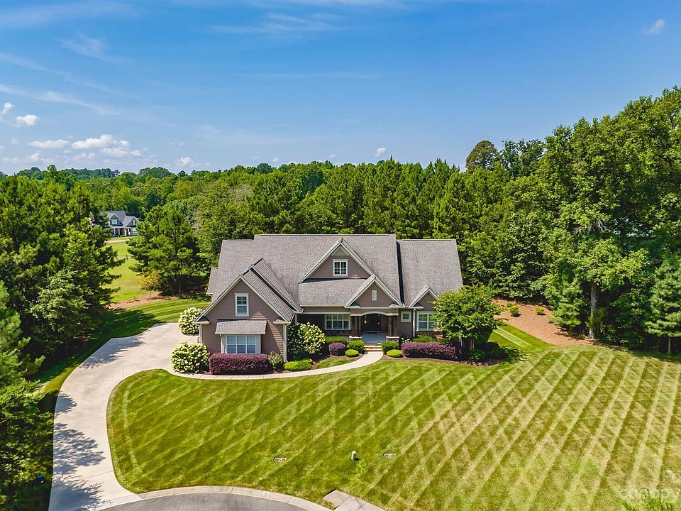 1st image of 817 Meadow Crest Ct