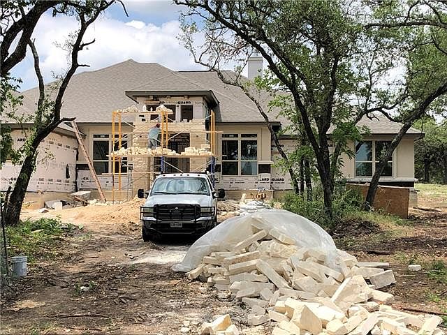 1st image of 121 Alder Ln