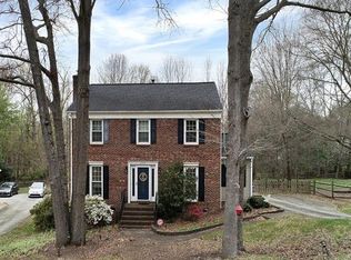 2437 Bergen Ct, Charlotte, NC 28210