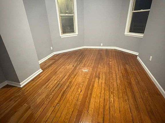 3rd image of 74 Glenwood Ave #N2