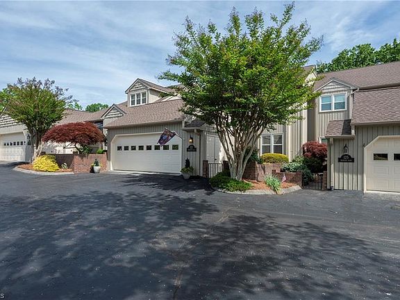 4th image of 121 Warwicke Pl