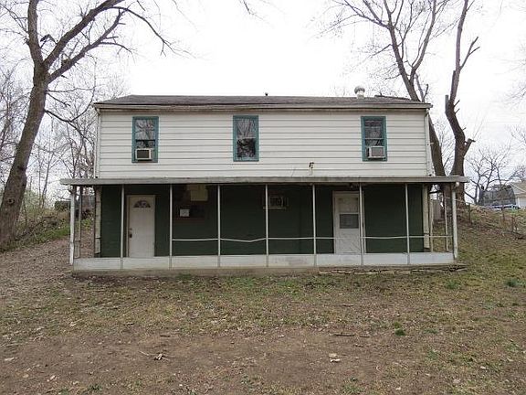 3rd image of 128 S 25th St