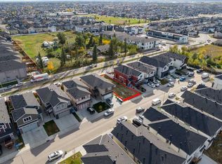 144 Saddlecrest Cir NE, Calgary, AB T3J 0Z2