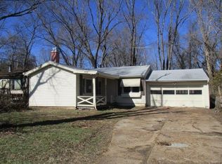 155 Coil Rd, Fenton, MO 63026