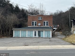 102 E Main St, Hancock, MD 21750