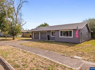 596 Columbia St, Jefferson, OR 97352