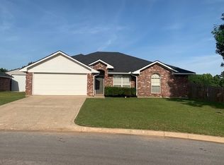 1706 Amanda Ln, Kilgore, TX 75662