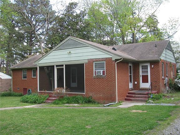 3rd image of 3006 Landria Dr