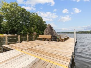 5813 Harbour Bluff Ter, Midlothian, VA 23112