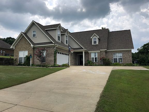 2nd image of 520 Rock Springs Dr