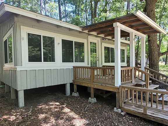 3rd image of 5821 Skylane Dr