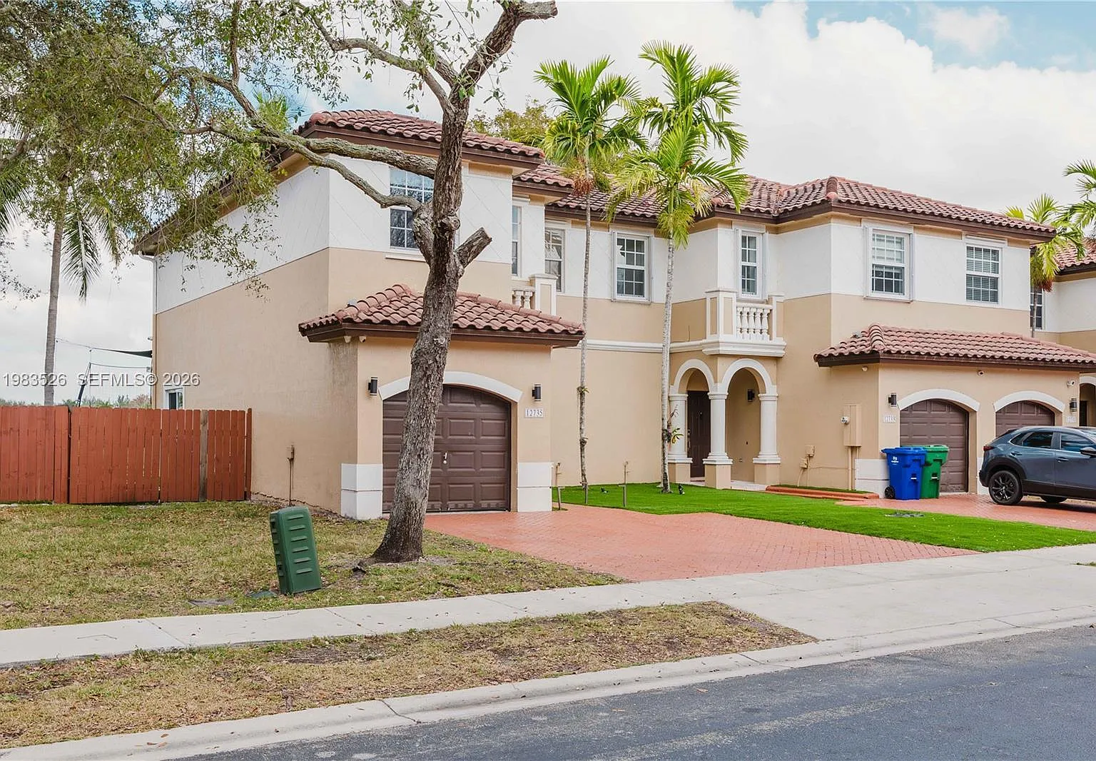 12735 Sw 49th Ct - 12735 Sw 49th Ct # 12735 Miramar, Fl 33027 — Photo 2