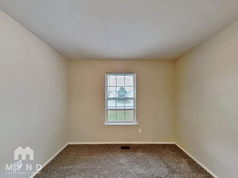 1147 S Arcadia Ave — Photo 15
