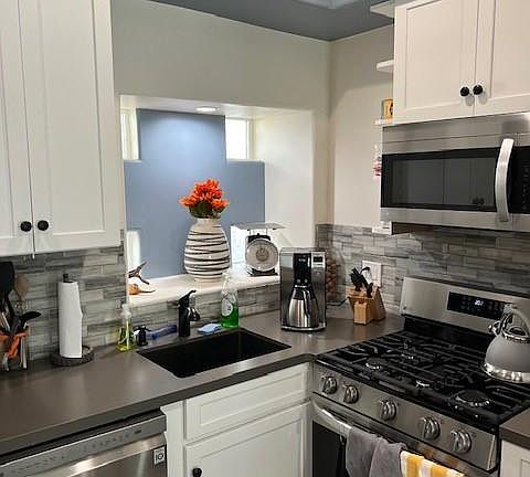 Well-appointed Kitchen