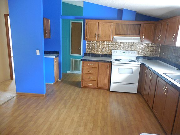 3rd image of 2637 Catfish Ct