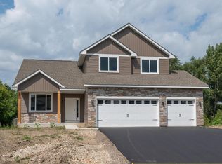 616 Delaware St SW, Lonsdale, MN 55046