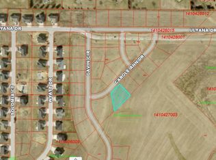 127 Carole Ann Dr, Peosta, IA 52068