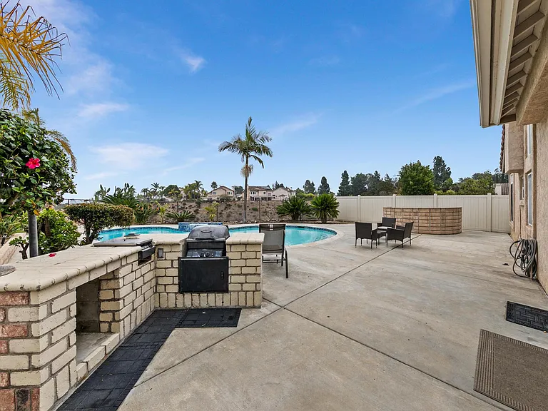 11669 Frames Port Pl — Photo 43