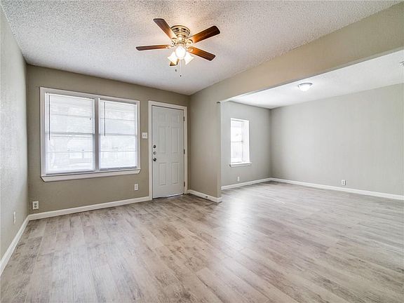 5th image of 1129 Leyenda Dr
