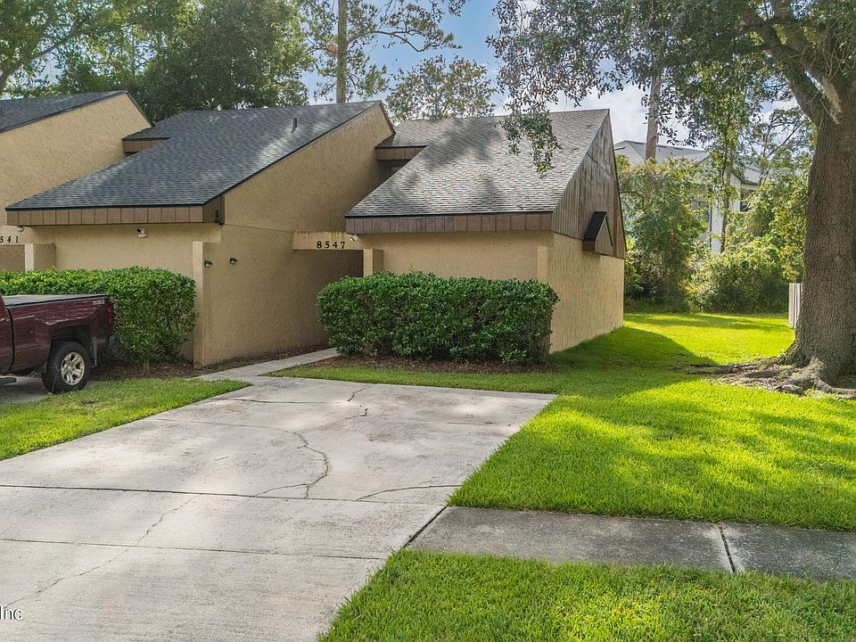 1st image of 8547 PINEVERDE Lane