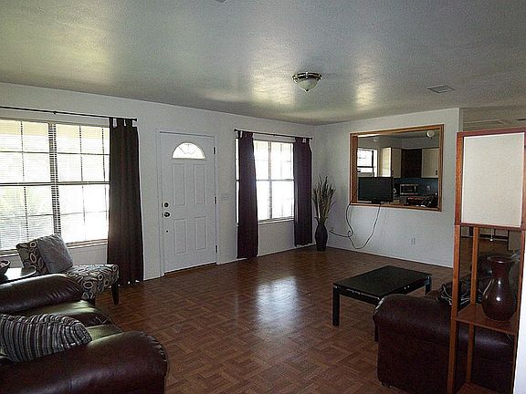 4th image of 601 Water View Dr