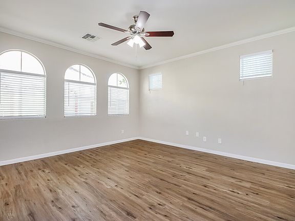 4th image of 10260 E Isleta Ave