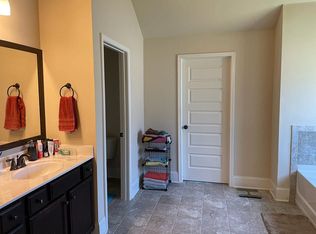 317 Shannon Ct, McDonough, GA 30252