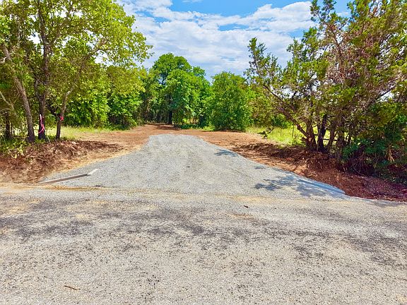 5th image of 735 County Road 3848
