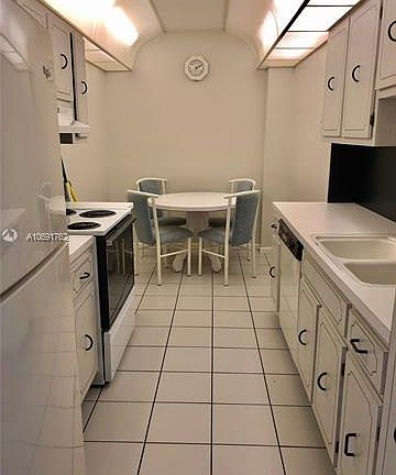 5th image of 3800 Hillcrest Dr APT 517