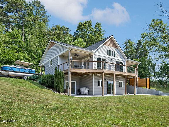 2nd image of 408 Ernie Roberts Rd