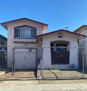 1042 7th Ave, Oakland, CA, 94606