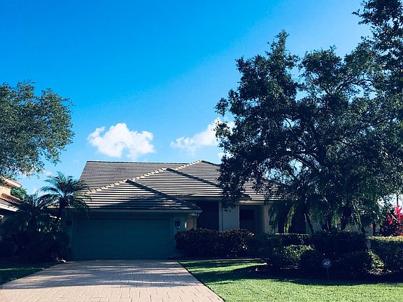 2nd image of 1060 Creekford Dr