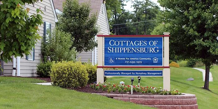 300 Dwelling Ct — Photo 2
