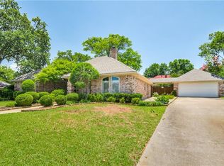 708 Sugar Tree Ct, Bedford, TX 76021