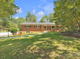 312 2nd Ave NE, Conover, NC 28613