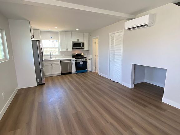 5th image of 352 Bonito Ave #2