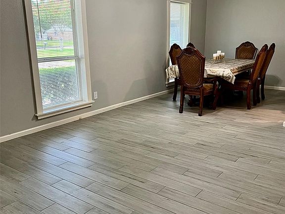 5th image of 5415 Tanglebriar Dr