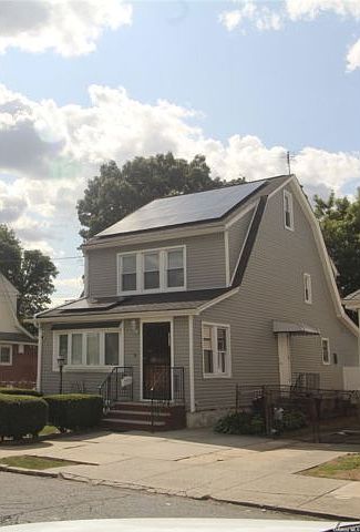 1st image of 10514 220th St