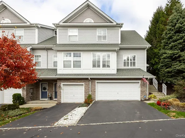 411 WATERVIEW DRIVE, Poughkeepsie, NY 12601