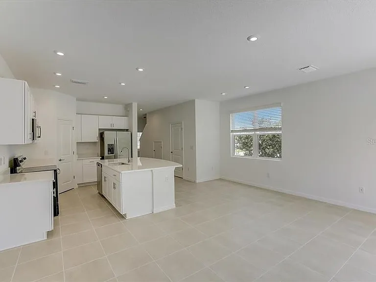 8449 Lunar Skye St — Photo 5