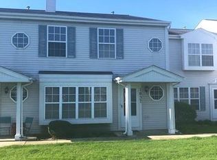 1837 Tanager Ct, Joliet, IL 60435