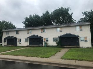 1014 2nd Ave E #E, Shakopee, MN 55379