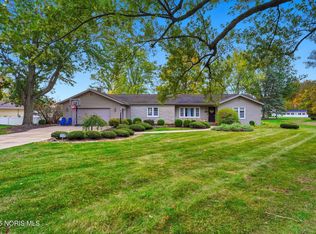 401 Bittersweet Dr, Findlay, OH 45840